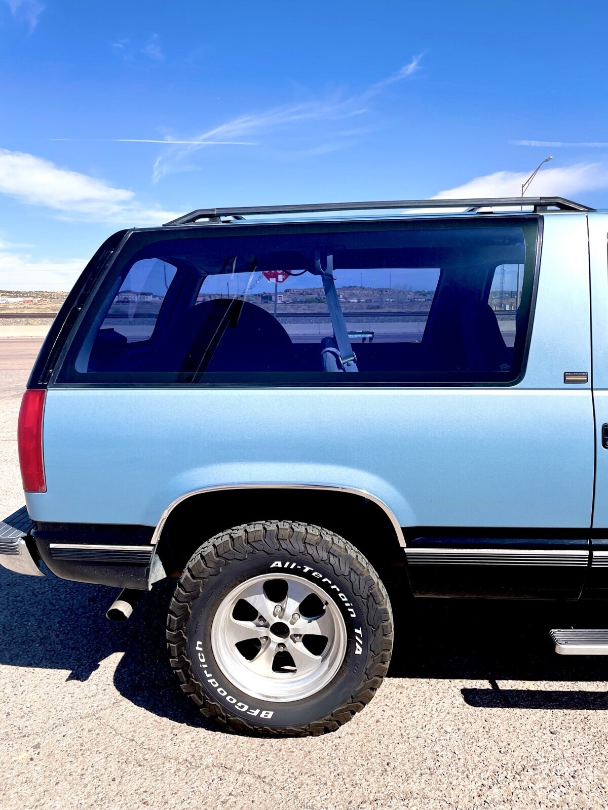 Chevrolet-Blazer-1992-SUV-11