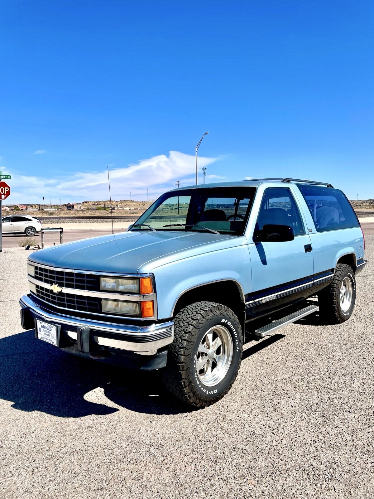Chevrolet-Blazer-1992-SUV-2