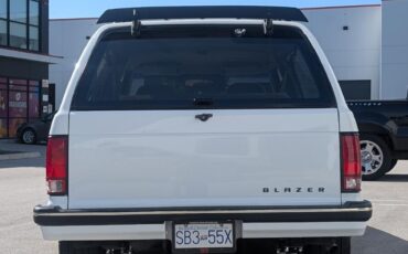 Chevrolet-Blazer-1993-Hatchback-3