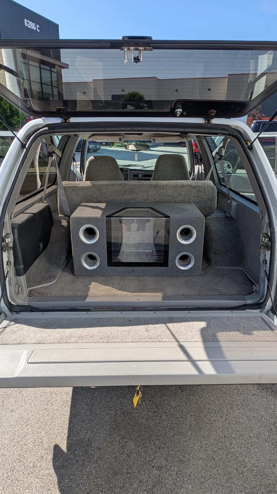 Chevrolet-Blazer-1993-Hatchback-9