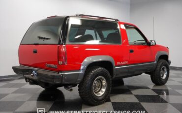 Chevrolet-Blazer-1994-SUV-12