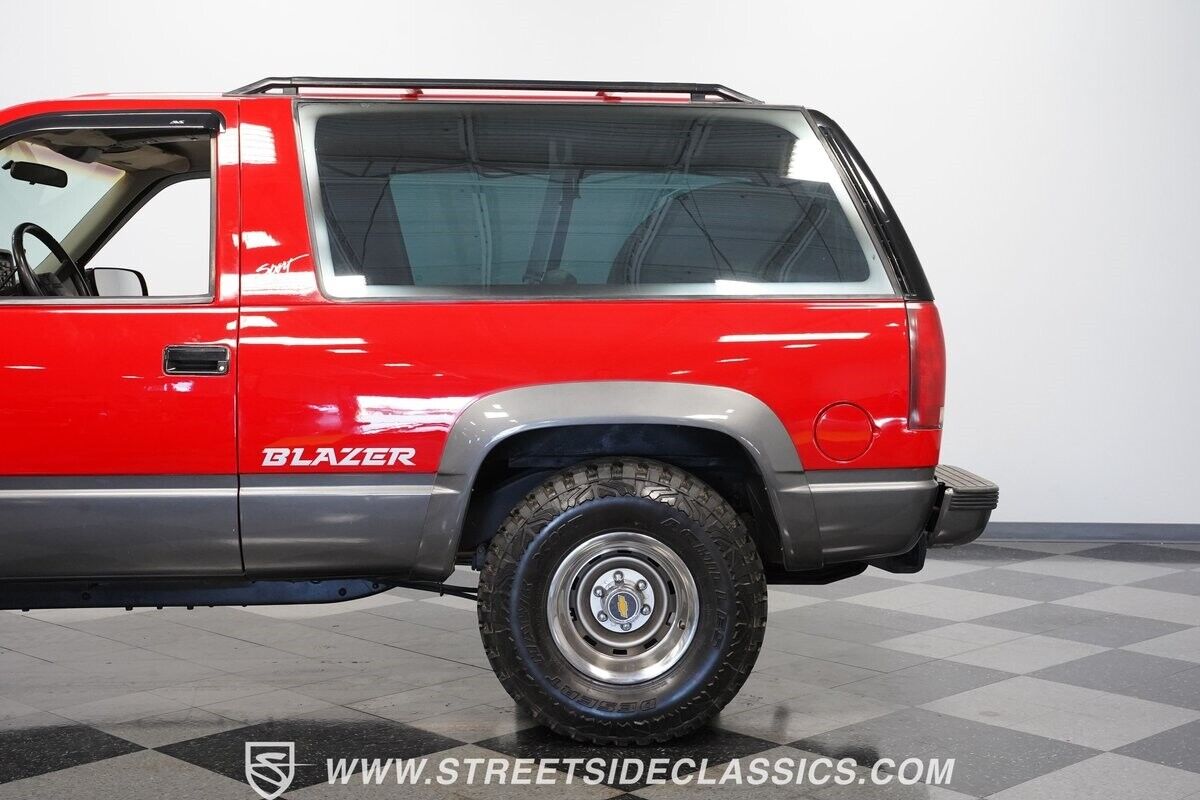 Chevrolet-Blazer-1994-SUV-24