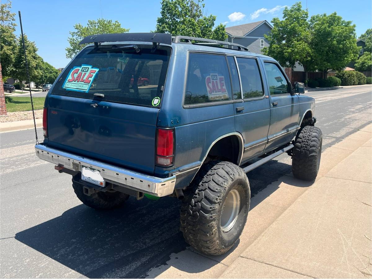 Chevrolet-Blazer-4x4-1993-blue-3