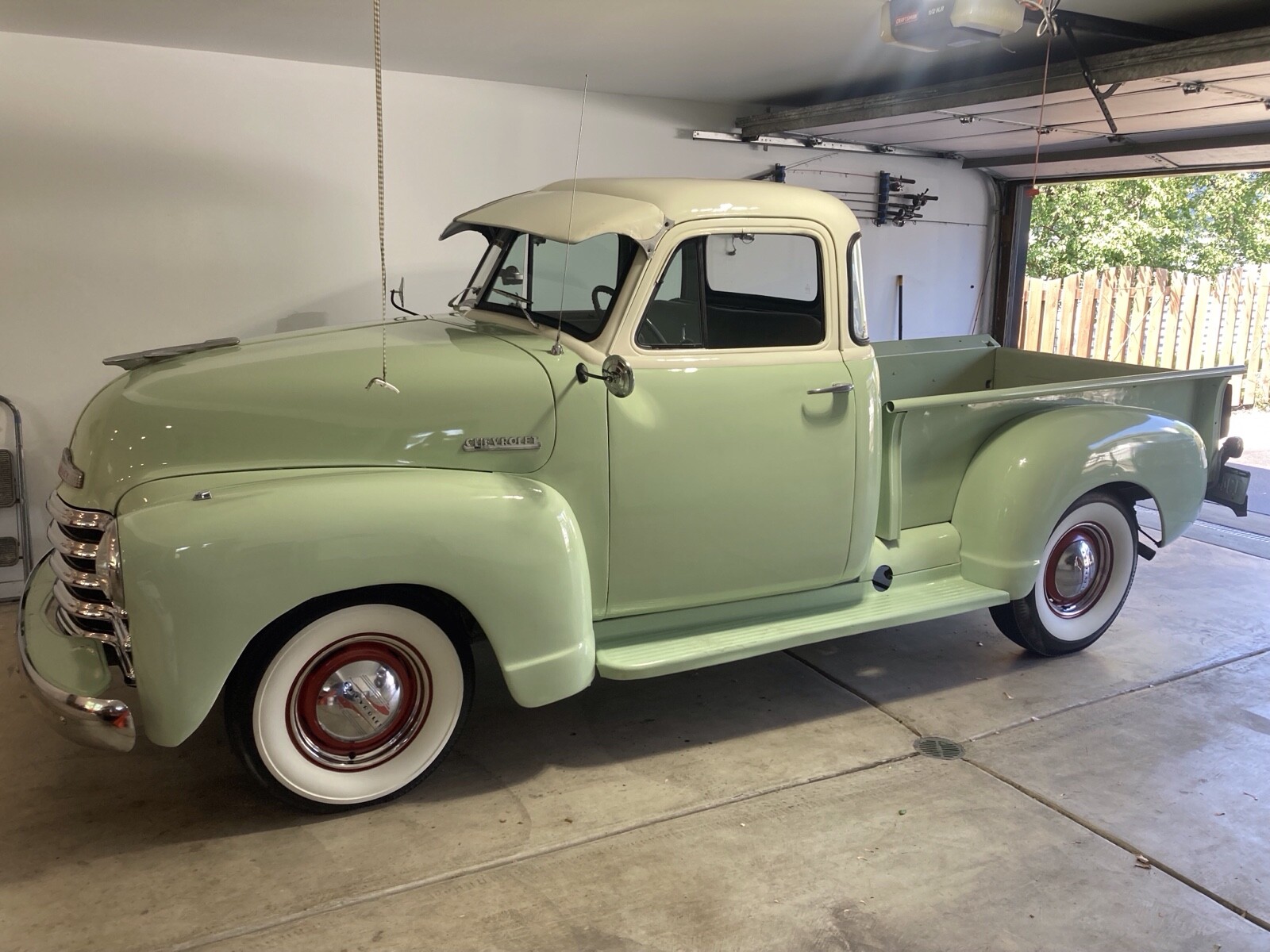 Chevrolet-C-10-1953