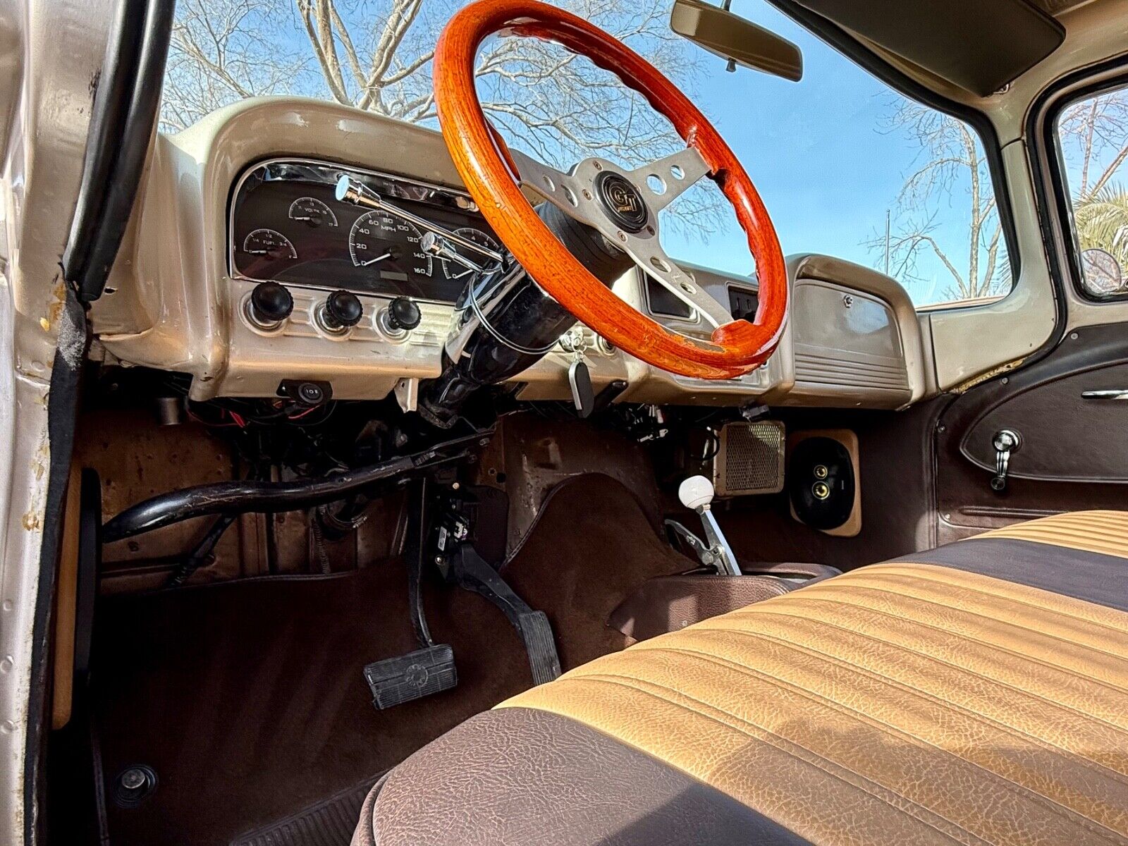 Chevrolet-C-10-1960-17
