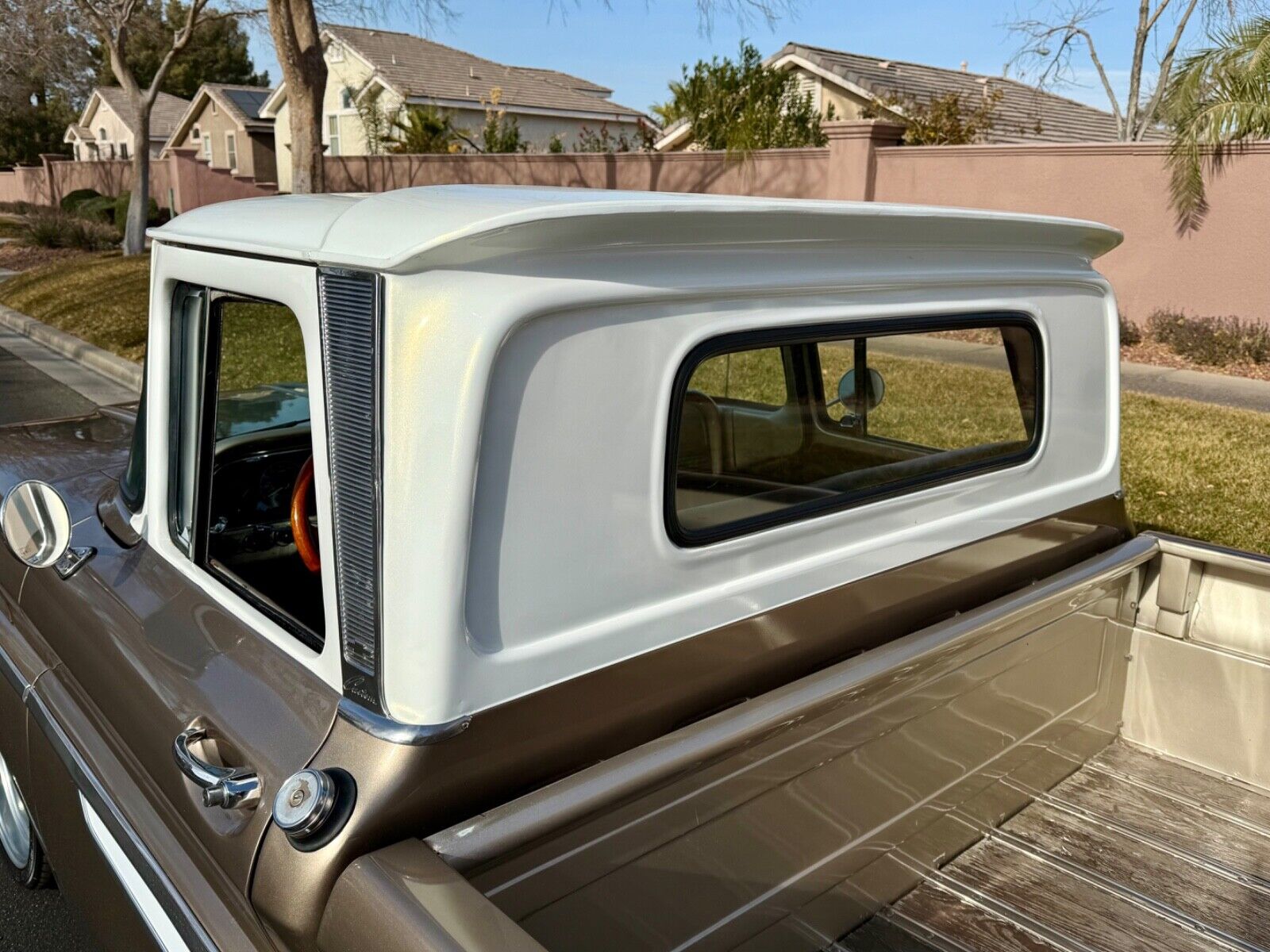 Chevrolet-C-10-1960-24