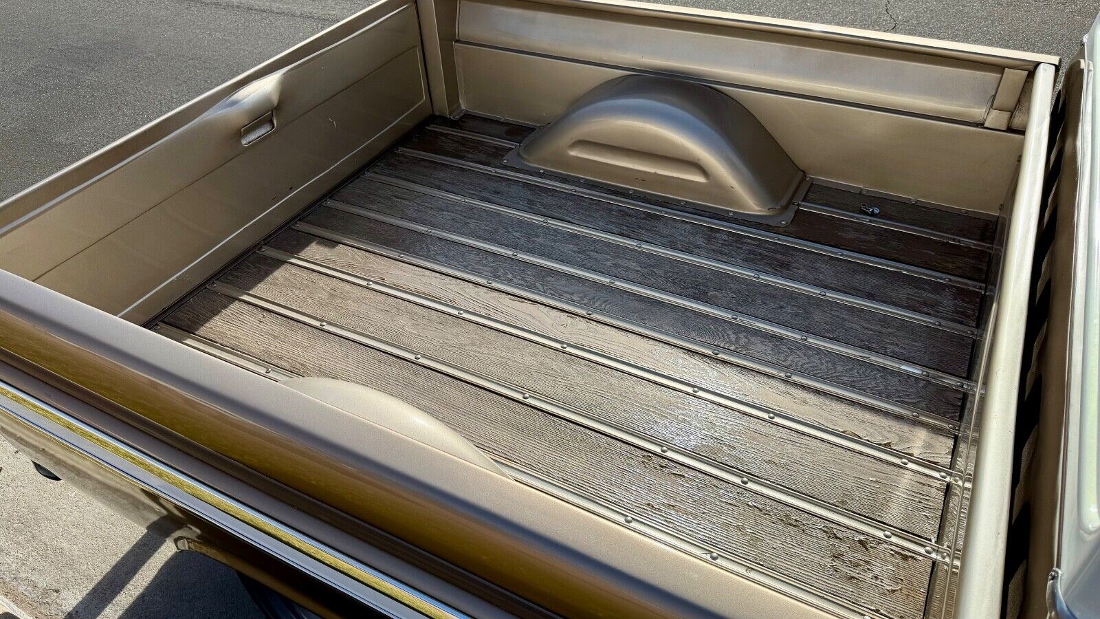 Chevrolet-C-10-1960-29