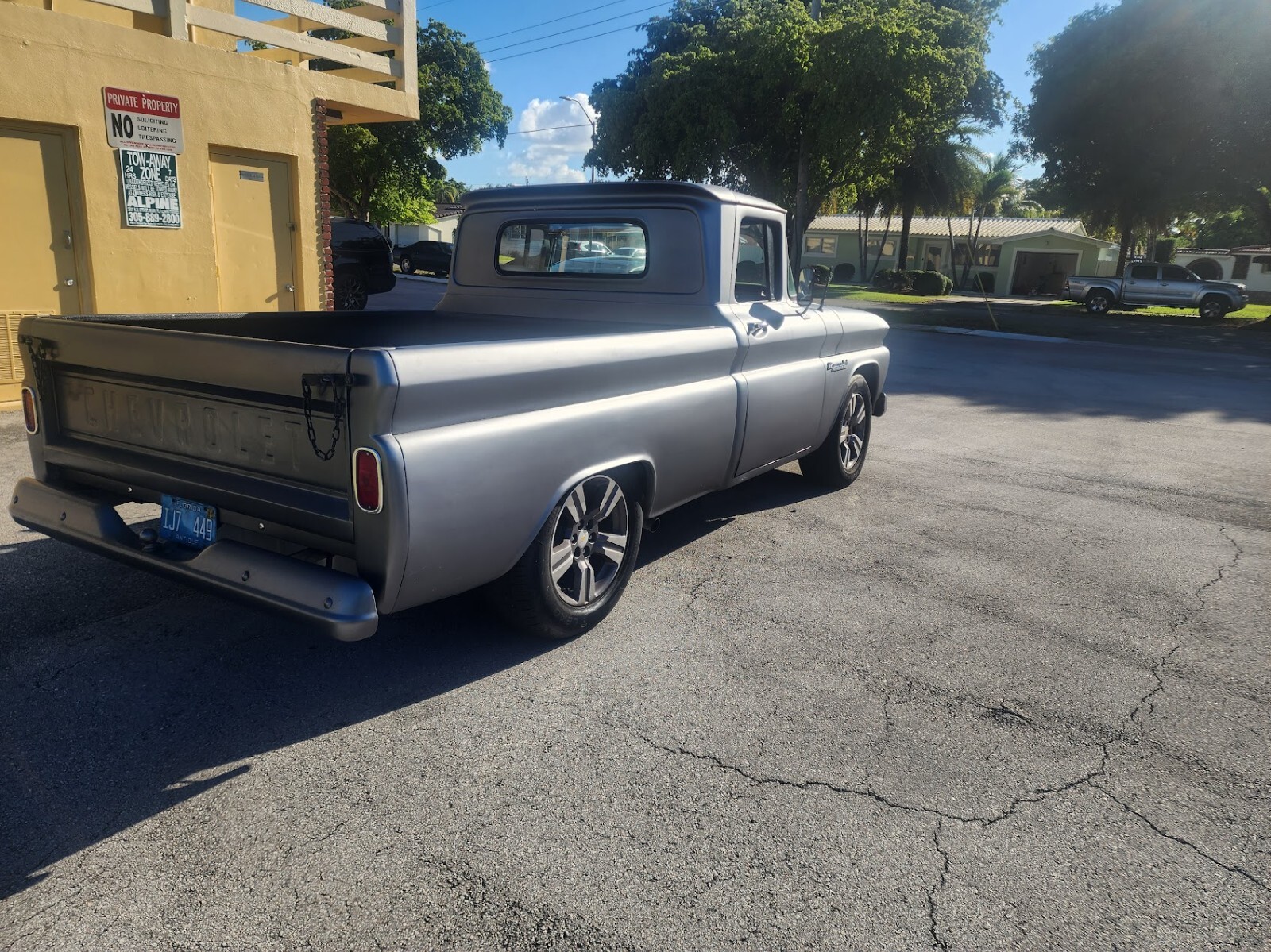 Chevrolet-C-10-1960-Standard-Cab-Pickup-5