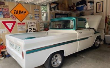 Chevrolet-C-10-1965-white-3