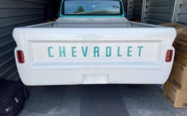 Chevrolet-C-10-1965-white-5