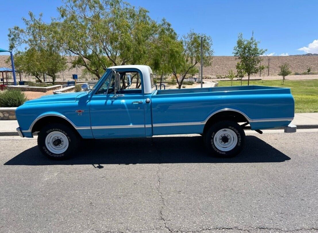 Chevrolet-C-10-1967-2