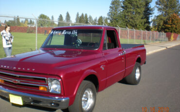 Chevrolet-C-10-1967-Fleetside-13