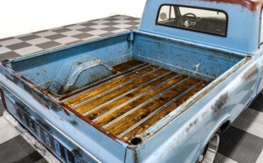 Chevrolet-C-10-1967-Pickup-Truck-14