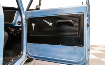 Chevrolet-C-10-1967-Pickup-Truck-18