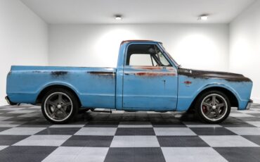 Chevrolet-C-10-1967-Pickup-Truck-8