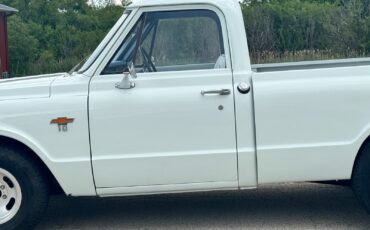 Chevrolet-C-10-1967-Standard-Cab-Pickup-11