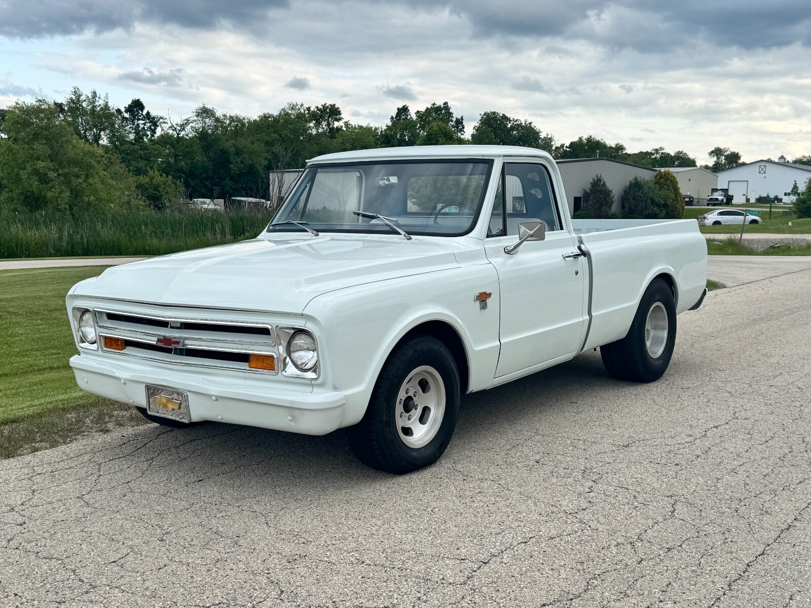 Chevrolet-C-10-1967-Standard-Cab-Pickup-13
