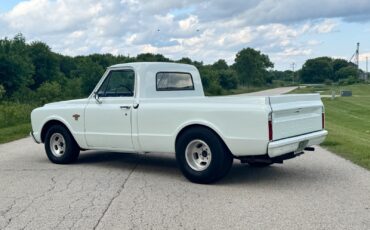 Chevrolet-C-10-1967-Standard-Cab-Pickup-3