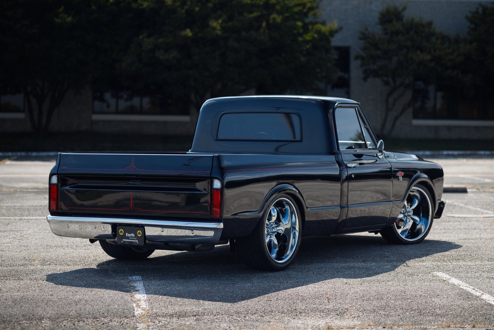 Chevrolet-C-10-1967-Truck-11