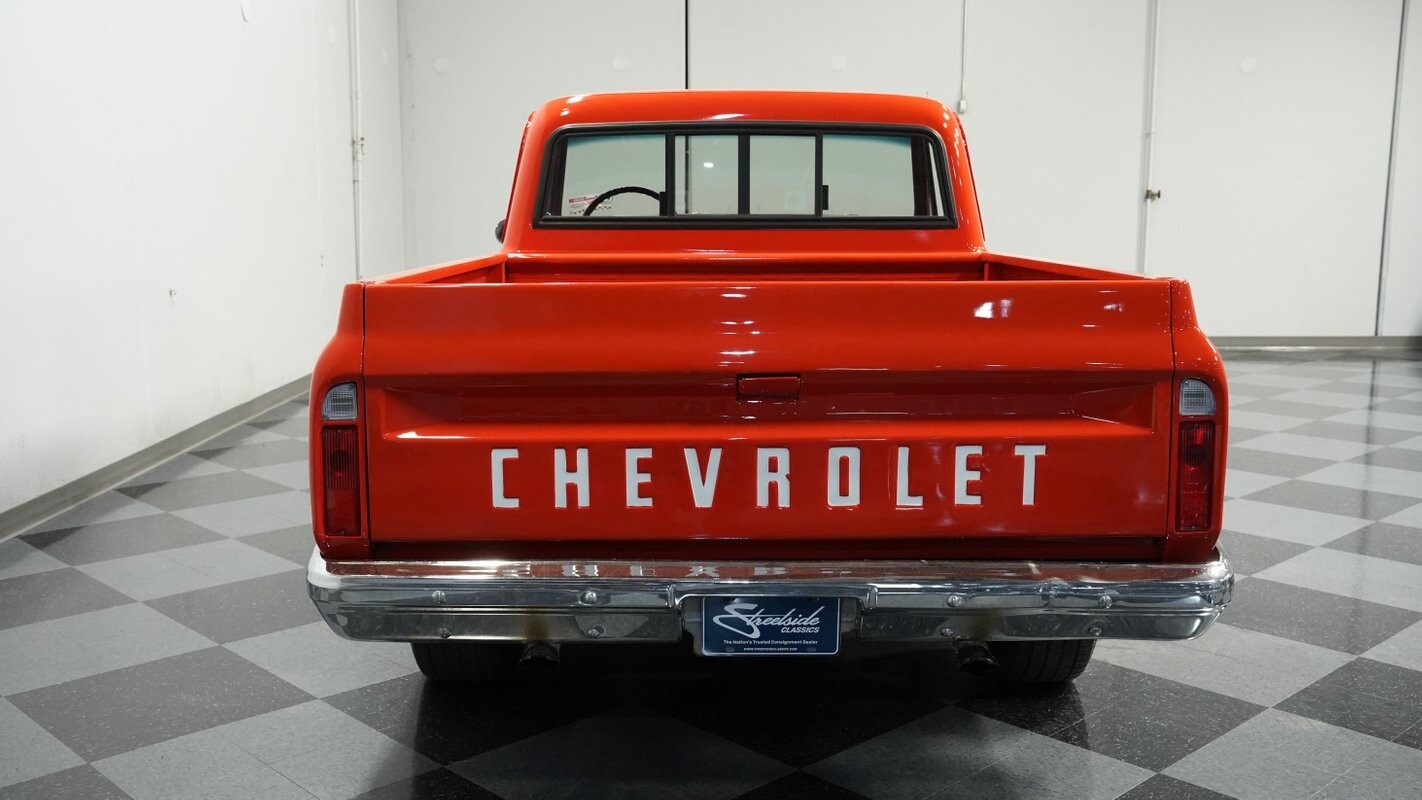 Chevrolet-C-10-1968-Pickup-Truck-8