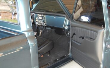 Chevrolet-C-10-1968-Standard-Cab-Pickup-15