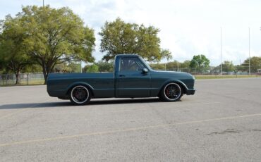Chevrolet-C-10-1968-Standard-Cab-Pickup-3