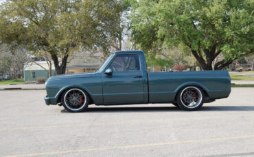 Chevrolet-C-10-1968-Standard-Cab-Pickup
