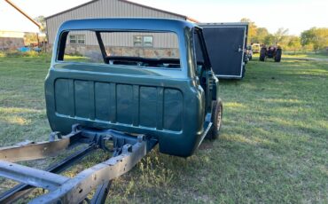 Chevrolet-C-10-1968-Standard-Cab-Pickup-38