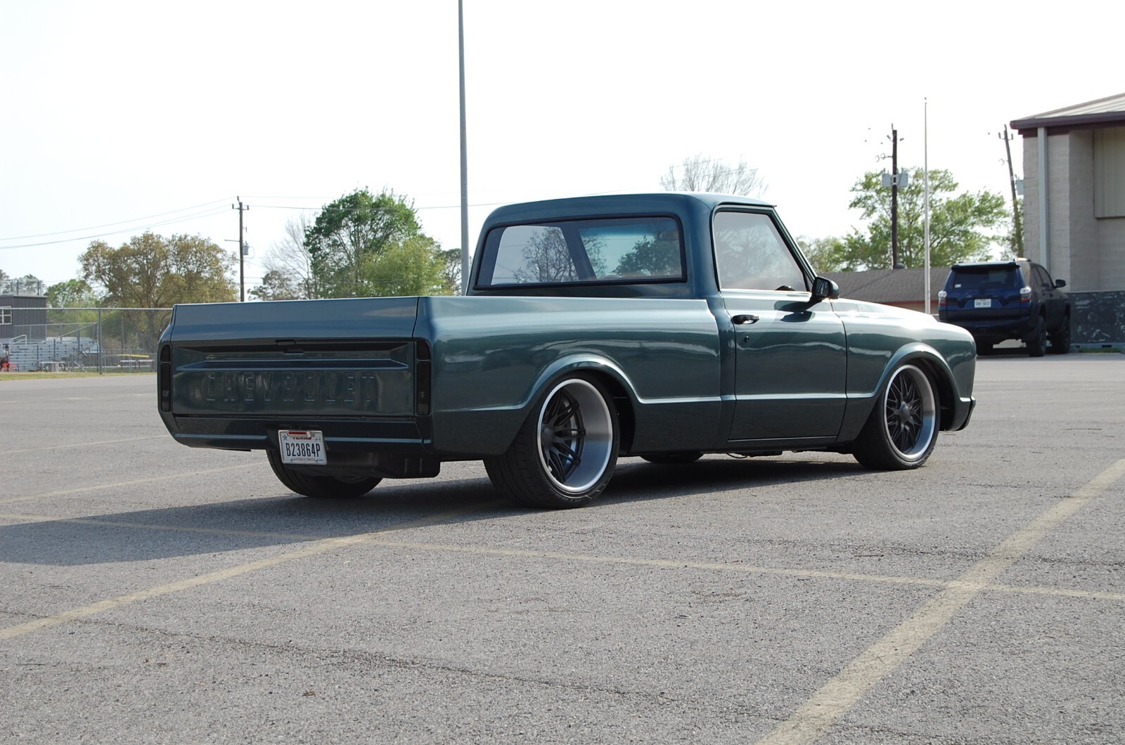 Chevrolet-C-10-1968-Standard-Cab-Pickup-4