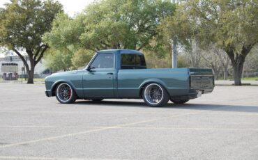 Chevrolet-C-10-1968-Standard-Cab-Pickup-6