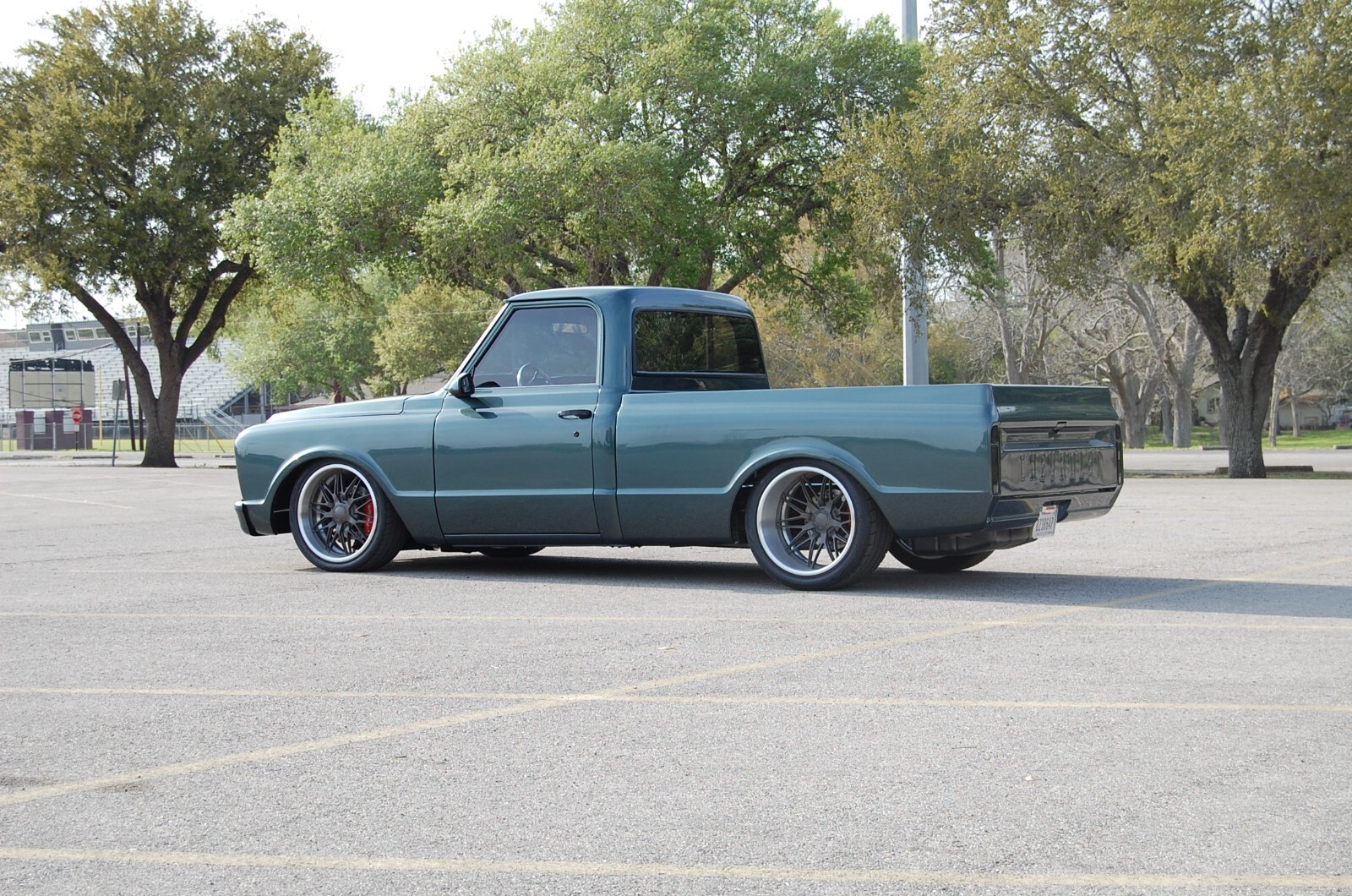Chevrolet-C-10-1968-Standard-Cab-Pickup-6