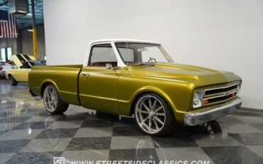Chevrolet-C-10-1969-Pickup-Truck-13