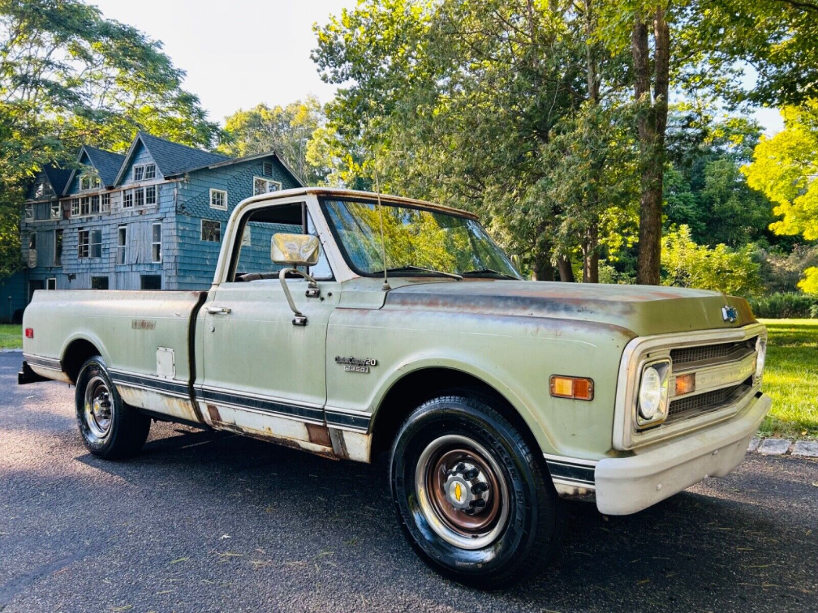 Chevrolet-C-10-1969-Standard-Cab-Pickup-20