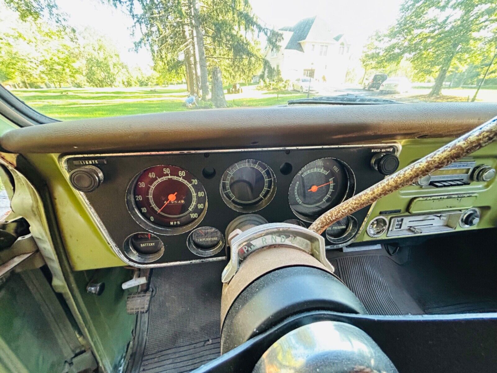 Chevrolet-C-10-1969-Standard-Cab-Pickup-23