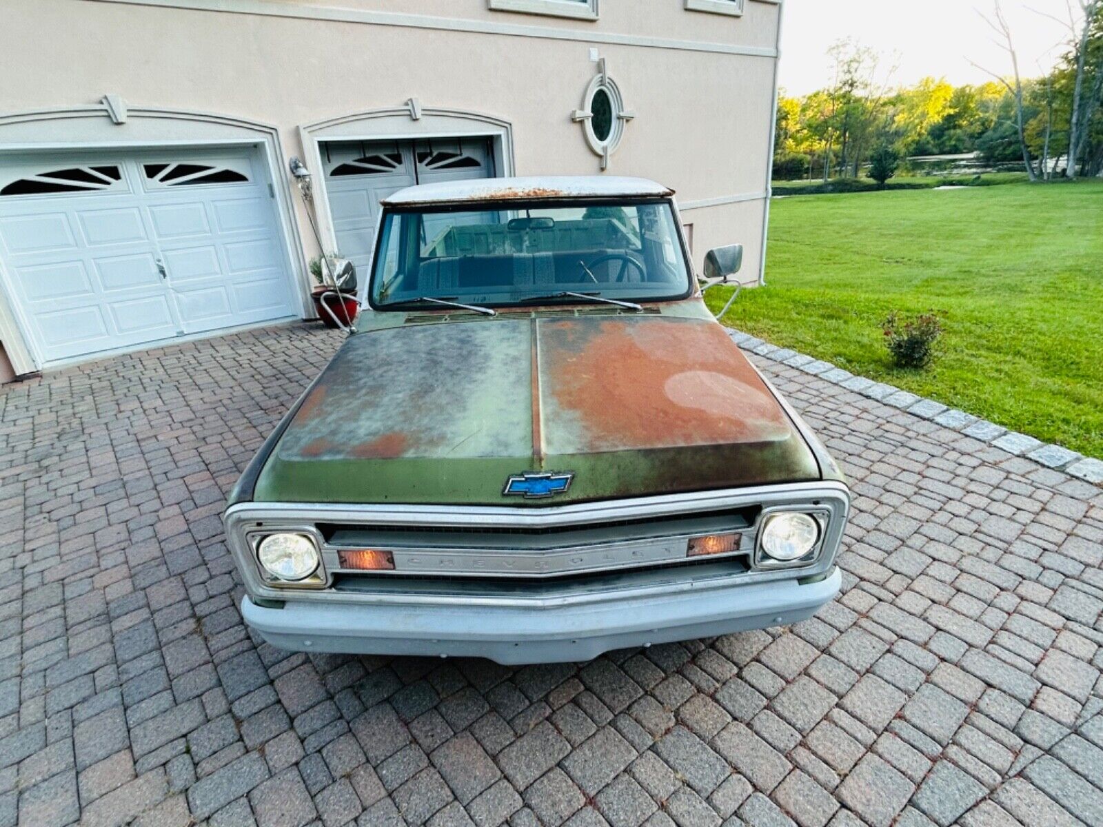 Chevrolet-C-10-1969-Standard-Cab-Pickup-3
