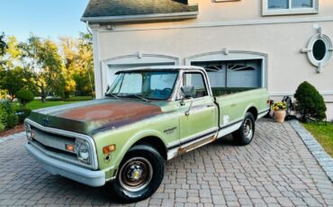Chevrolet-C-10-1969-Standard-Cab-Pickup-8