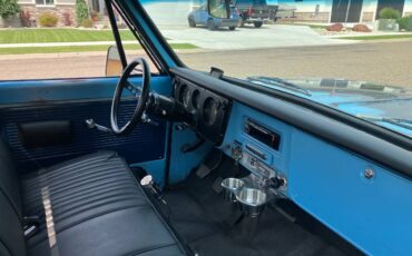 Chevrolet-C-10-1969-custom-11