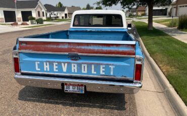 Chevrolet-C-10-1969-custom-3