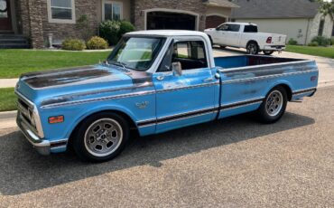 Chevrolet-C-10-1969-custom-8