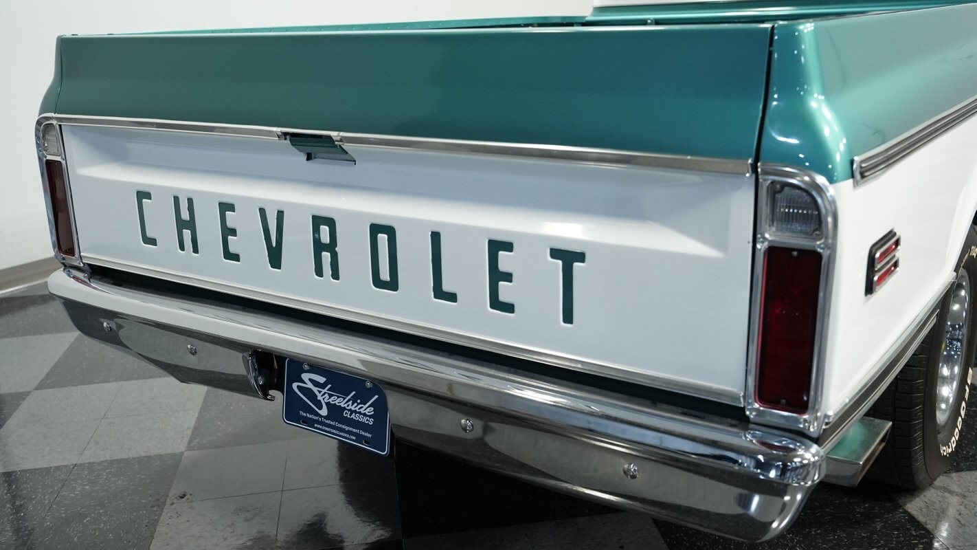 Chevrolet-C-10-1970-Pickup-Truck-21