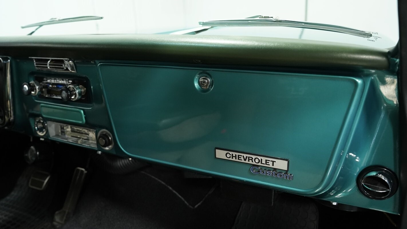 Chevrolet-C-10-1970-Pickup-Truck-38