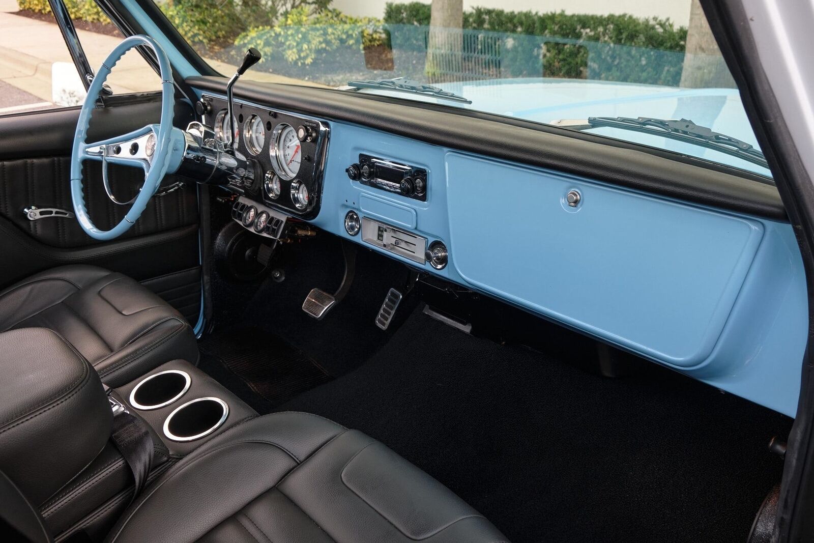 Chevrolet-C-10-1972-2-Door-15