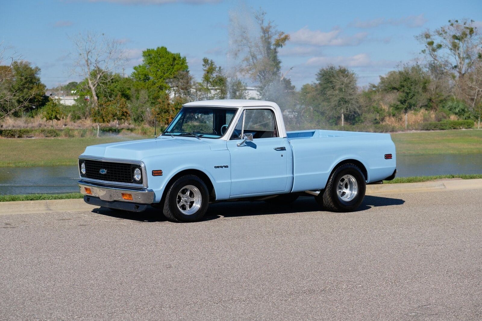 Chevrolet-C-10-1972-2-Door-16