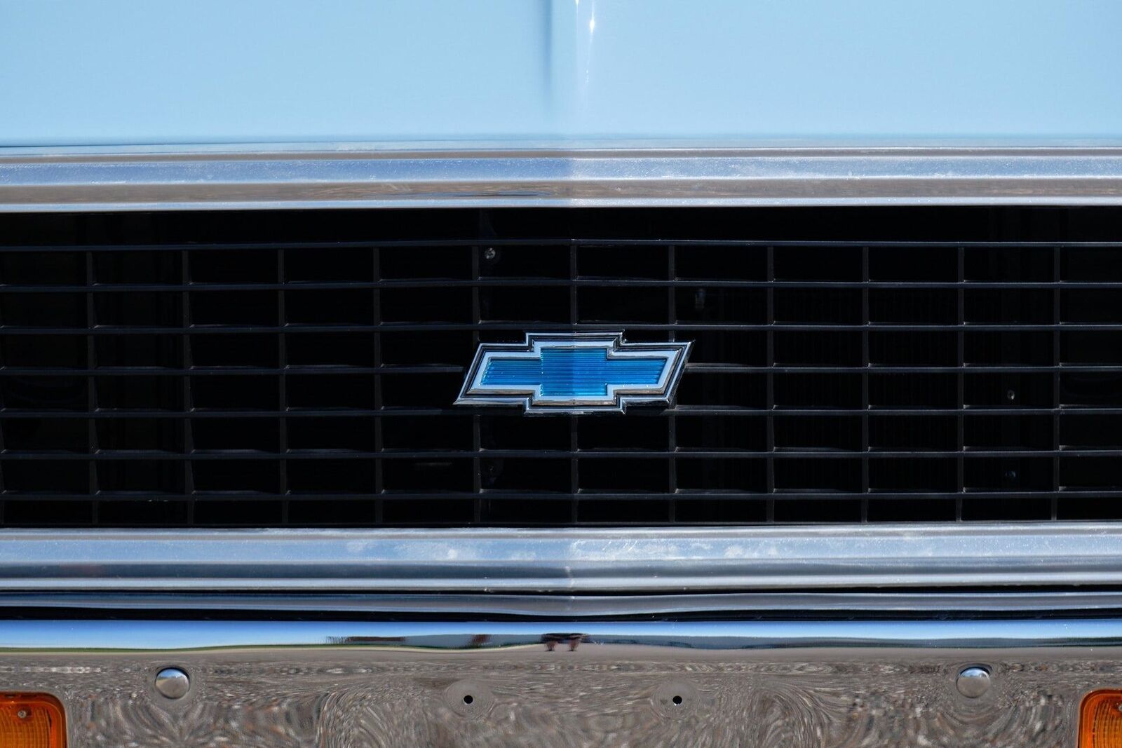 Chevrolet-C-10-1972-2-Door-25