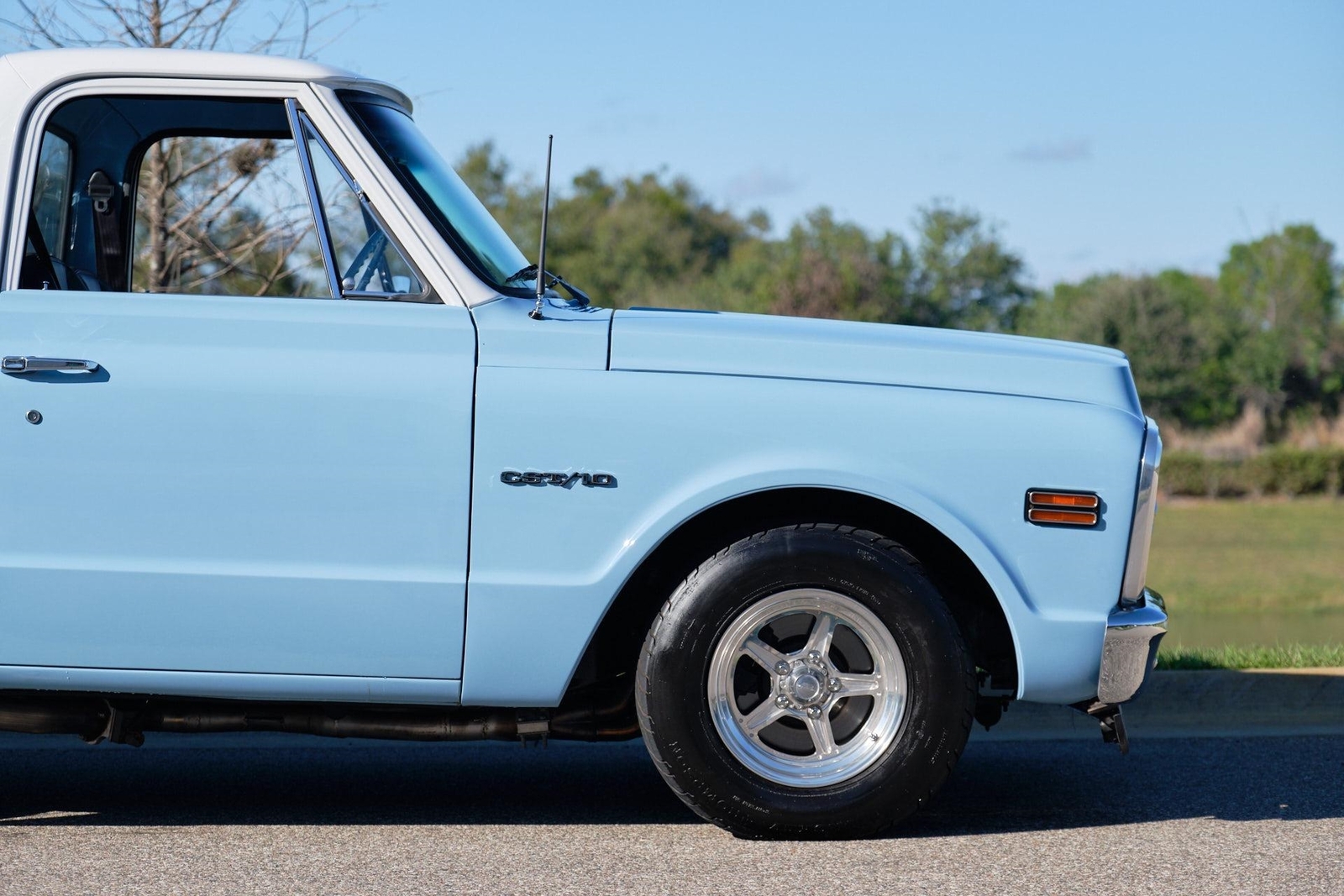 Chevrolet-C-10-1972-2-Door-38