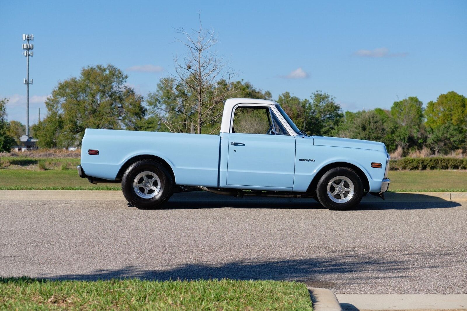 Chevrolet-C-10-1972-2-Door-6