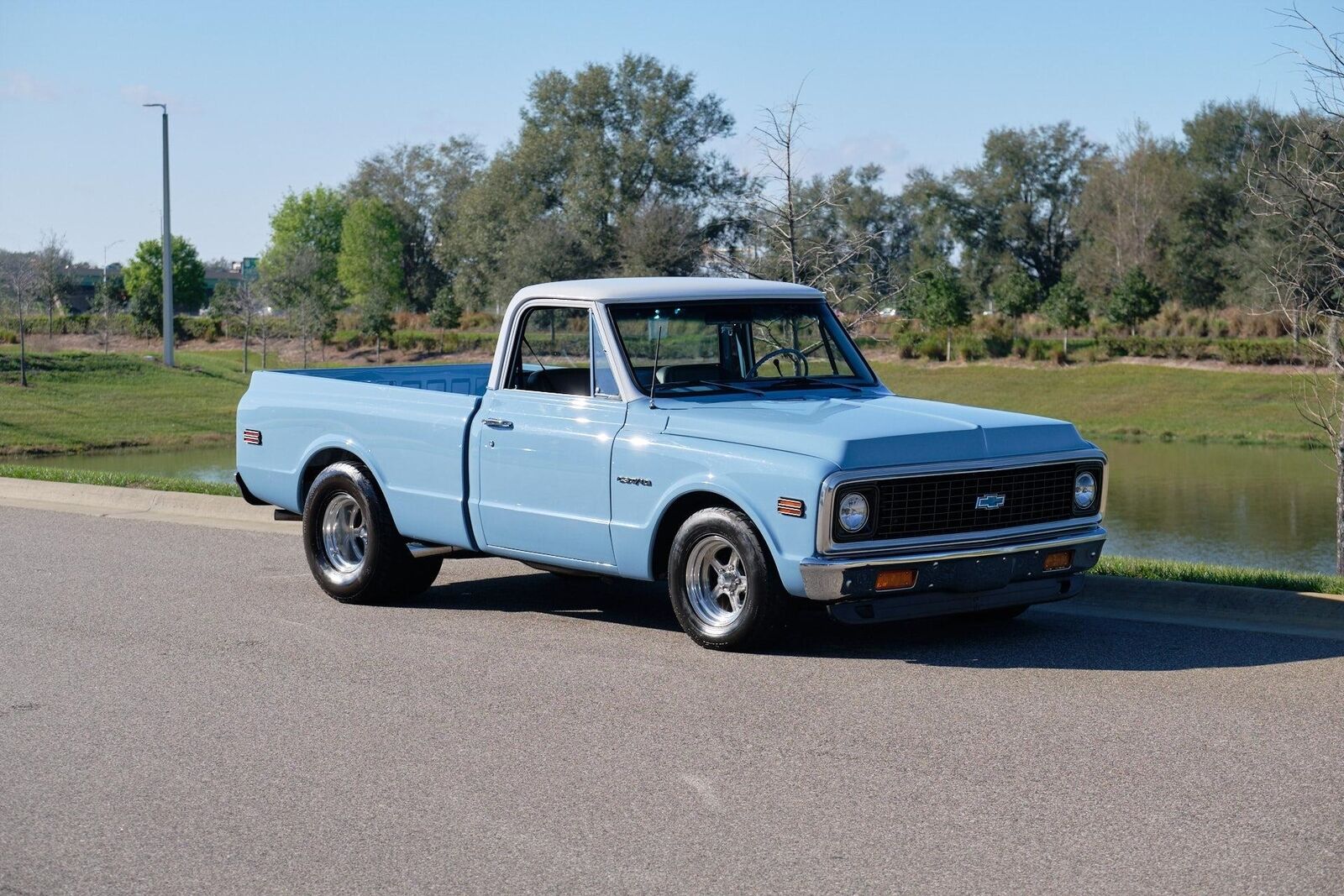 Chevrolet-C-10-1972-2-Door-8