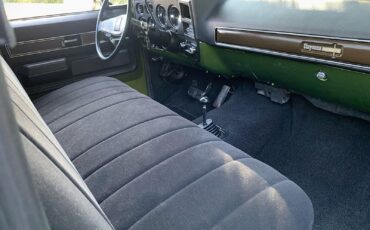Chevrolet-C-10-1973-Standard-Cab-Pickup-21