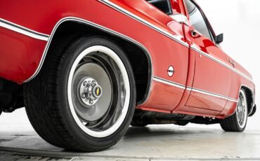 Chevrolet-C-10-1975-Pickup-Truck-13