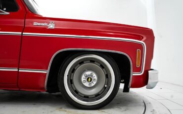 Chevrolet-C-10-1975-Pickup-Truck-15